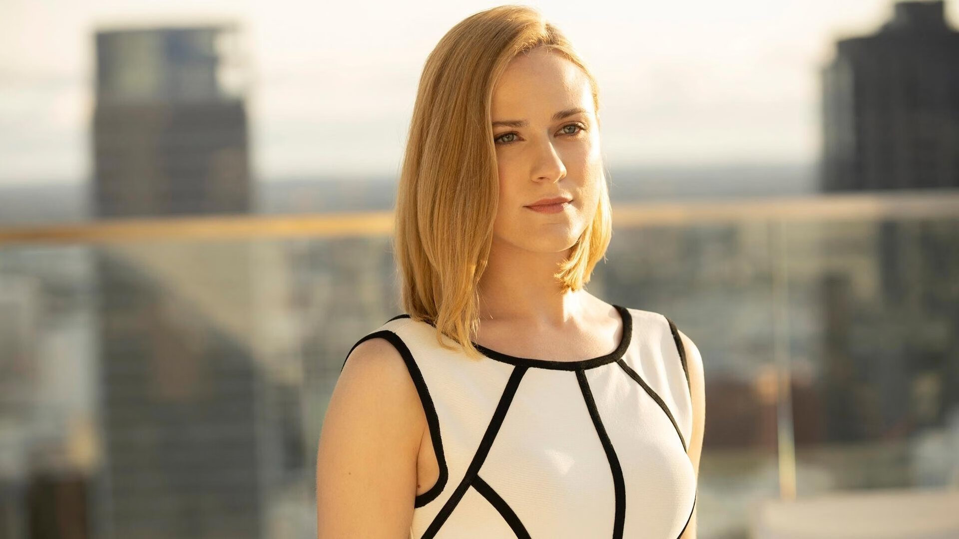 乐鱼体育平台app下载-_网球装备革新：轻质材料带来运动新体验_，超轻网球拍