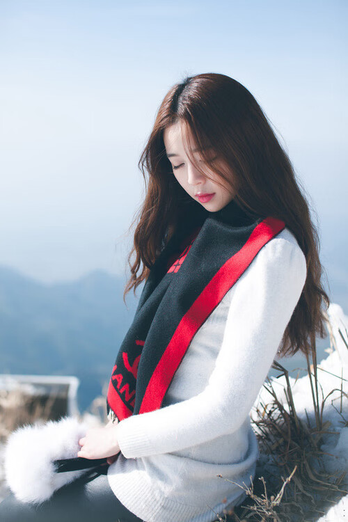 leyu乐鱼-拜仁慕尼黑球迷组织举办庆祝活动，祝贺球队连胜，拜仁慕尼黑球迷自称