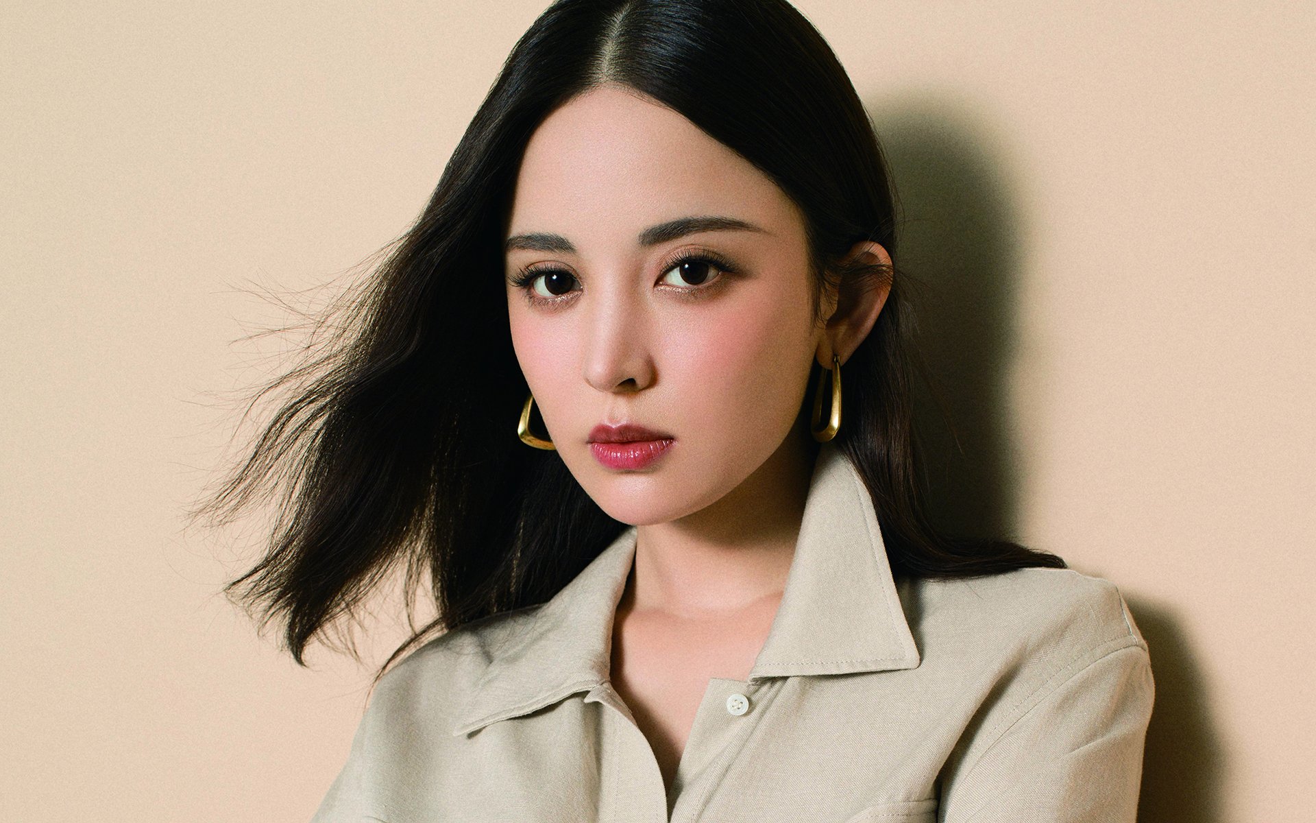 乐鱼体育平台官网-曼城大胜伯恩茅斯，继续追赶榜首，曼城对伯恩利聚胜顽球汇