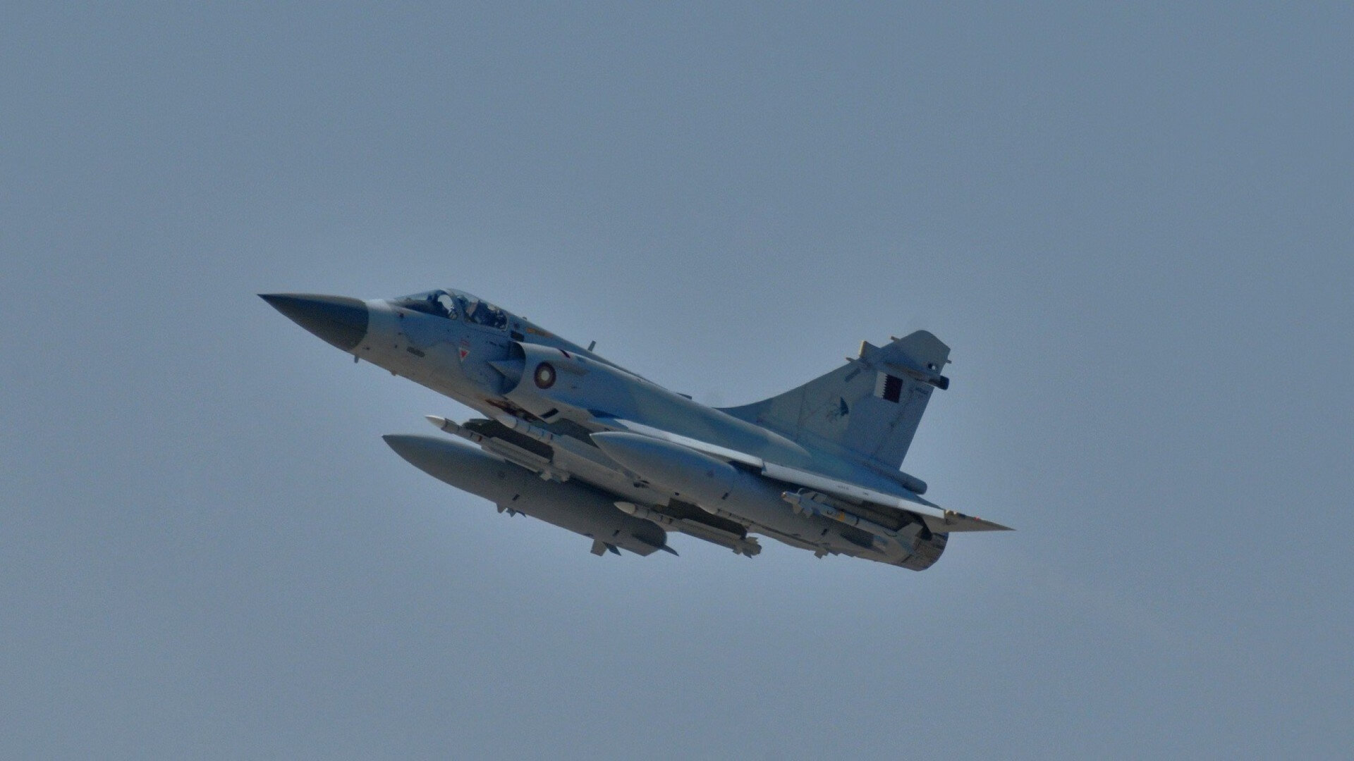 leyu乐鱼体育综合-球队内部外援交流密切，战斗力迅速提升，球场外援