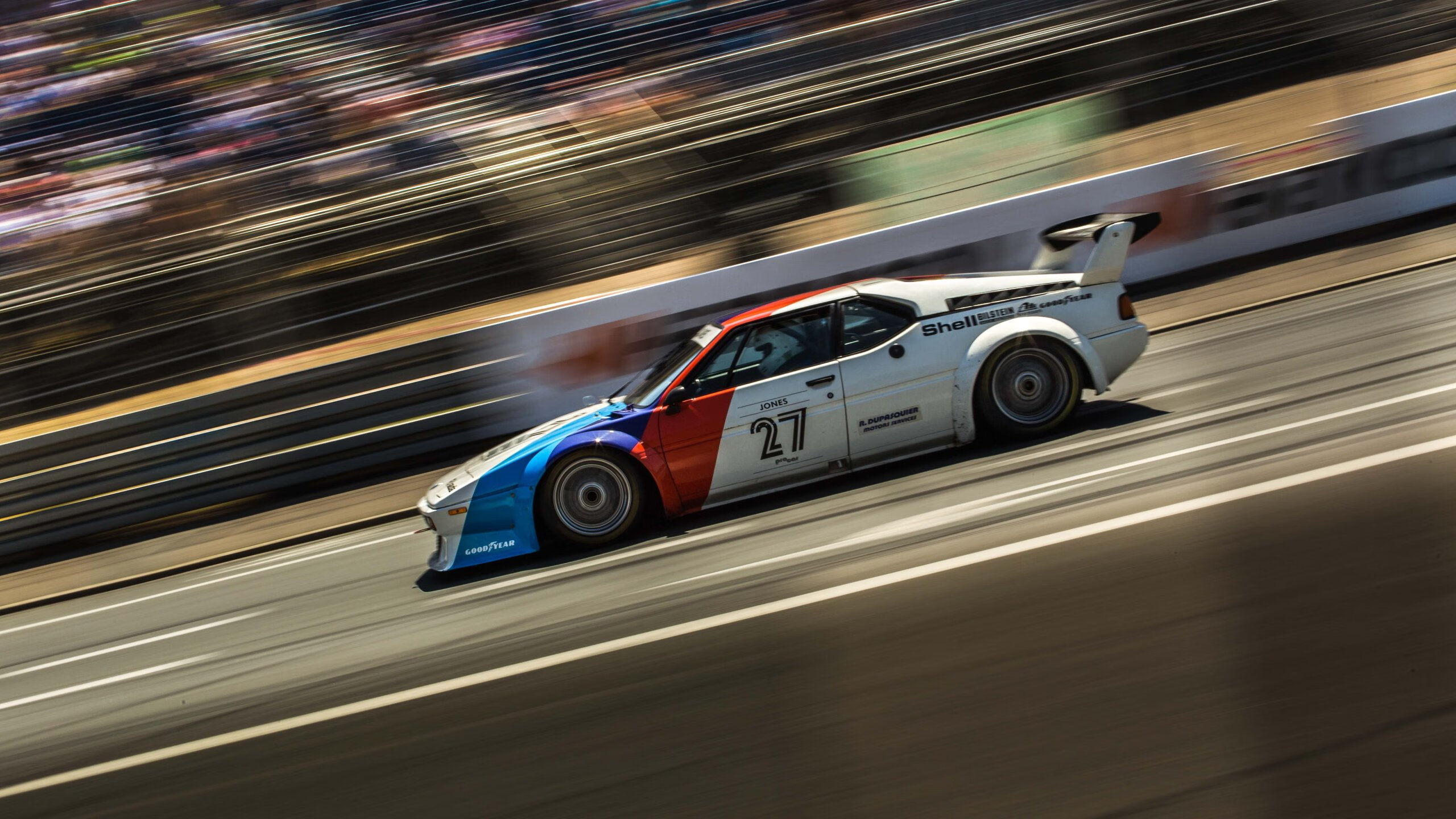 乐鱼体育登录-纵深跑位打通禁区切入路线，纵深线是什么意思