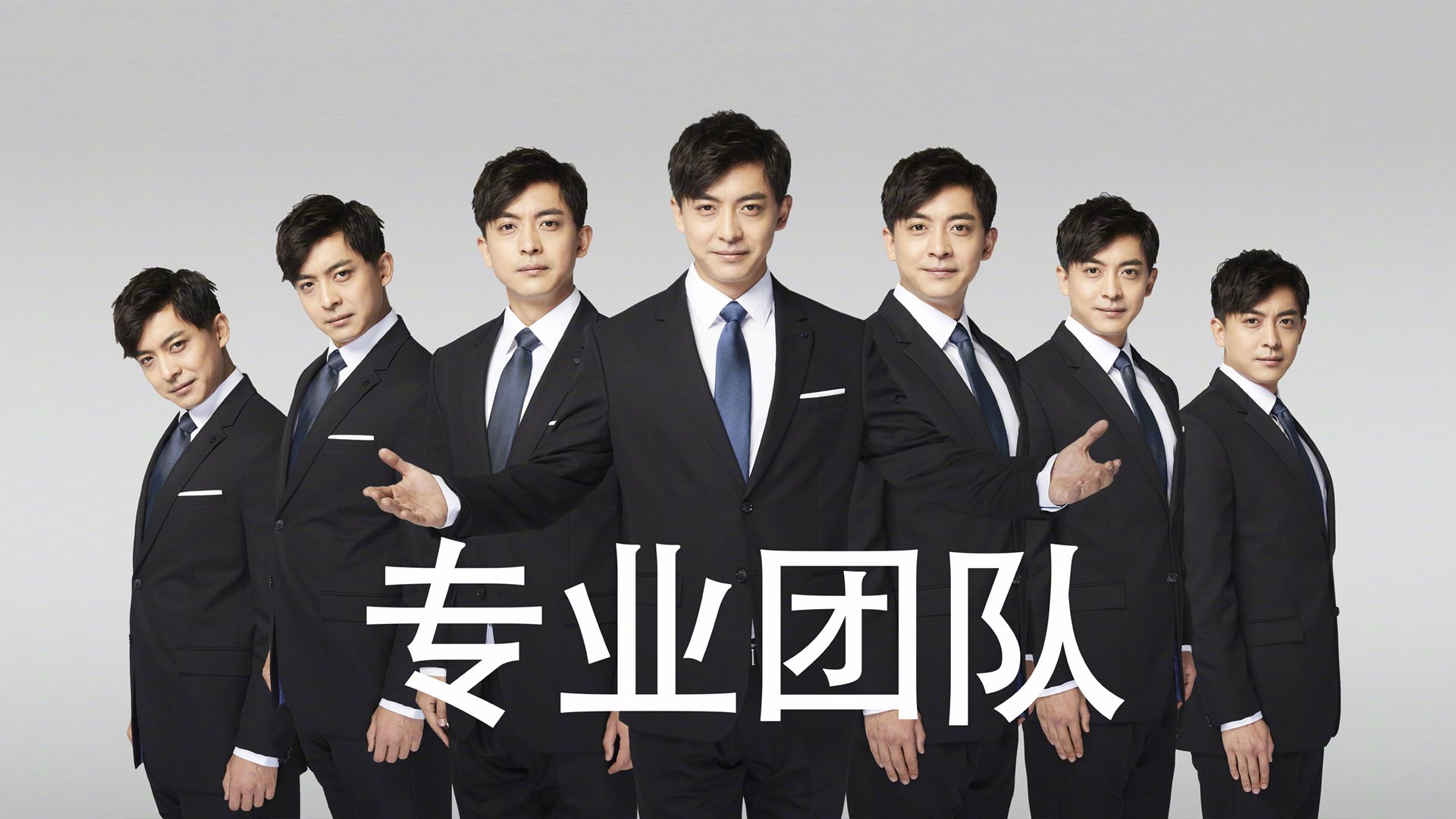 麦基翁仰泳三连冠引爆全场，麦基翁采访视频